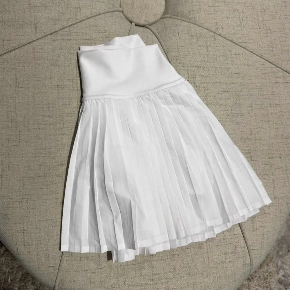 ALO Yoga Classic White Skirt